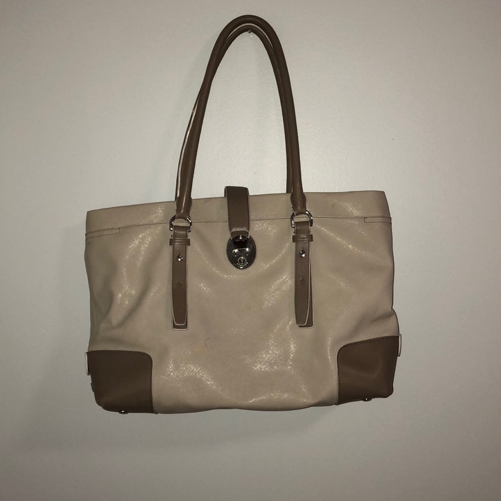 Tumi purse. 18in Wide x 10in tall